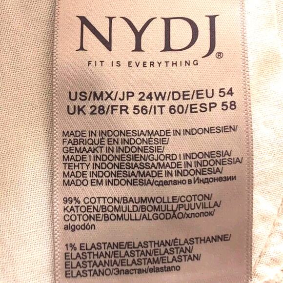 NYDJ Classic Blue Jean Shorts - Picture 6 of 14